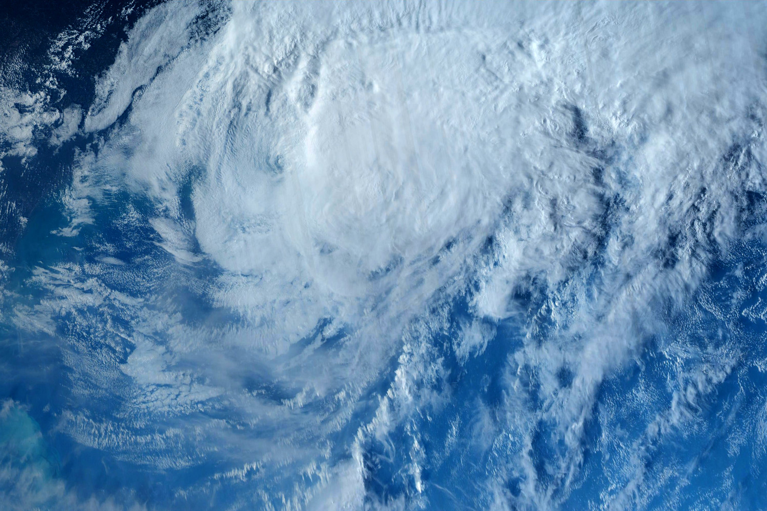 CyMISS Image Of The Month: A 3D View Of Hurricane Matthew From The ISS ...